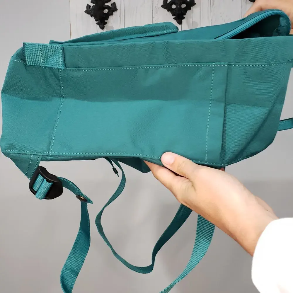 Fjallraven Kanken Backpack Frost Green EUC